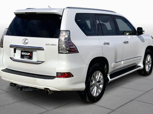 Used 2014 Lexus GX 460 image 12