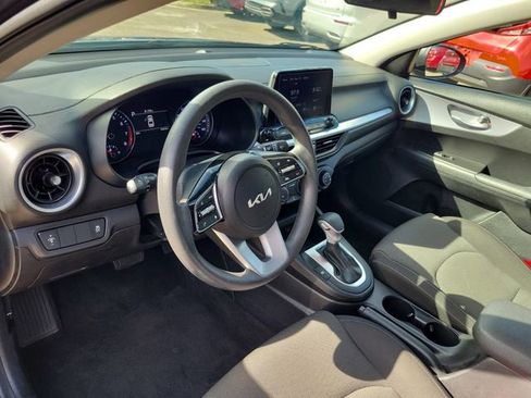 Used 2024 Kia Forte LXS FWD image 11