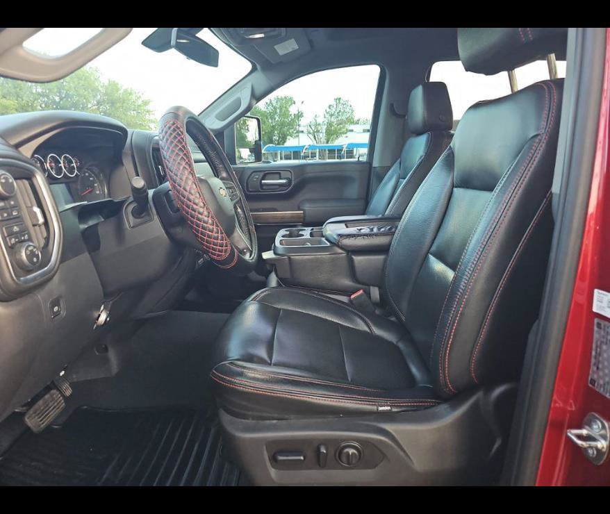 Used 2019 Chevrolet Silverado 1500 LT w/ Texas Edition AWD/4WD image 3