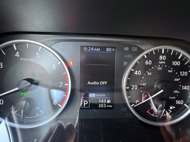 Used 2025 Nissan Sentra S FWD image 10