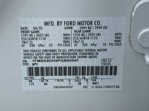 Used 2023 Ford Explorer XLT image 31