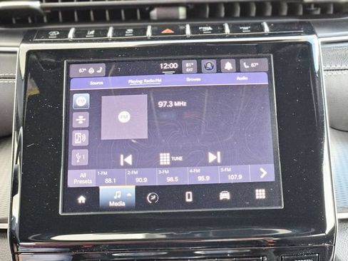 Used 2025 Jeep Grand Cherokee Altitude AWD/4WD image 22