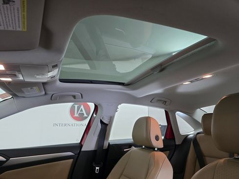 Used 2019 Volkswagen Jetta SE image 12