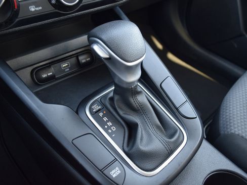 Used 2024 Kia Soul LX w/ Option Group 015 image 15