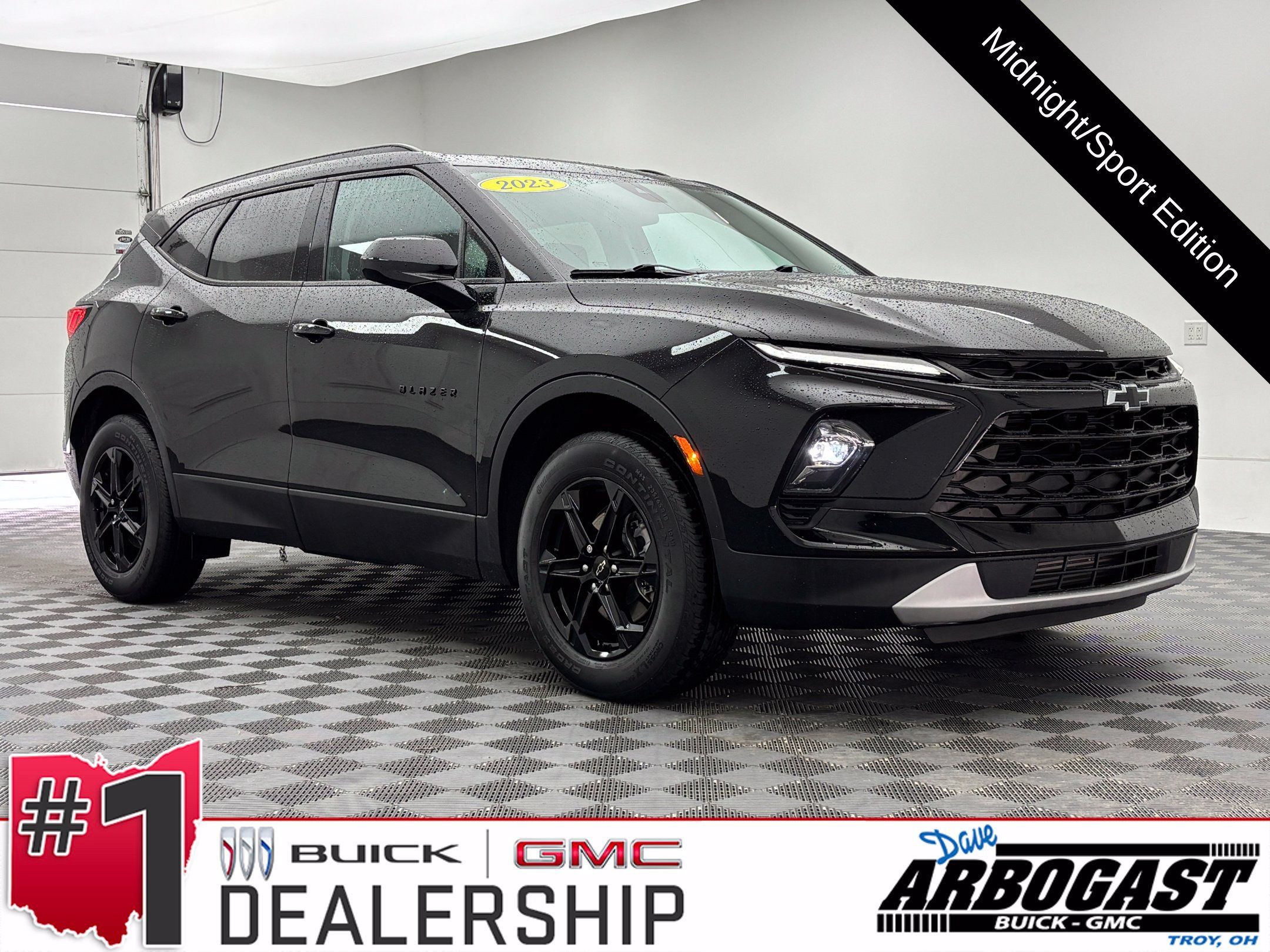 Used 2023 Chevrolet Blazer LT w/ Midnight/Sport Edition FWD image 1