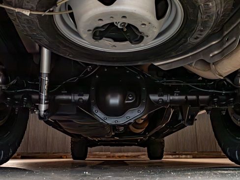 Used 2023 Chevrolet Silverado 3500 High Country image 15