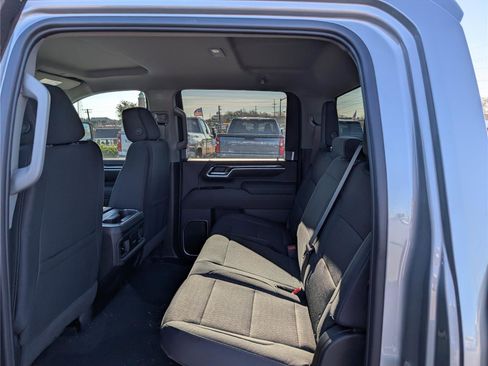 New 2026 Chevrolet Silverado 3500 LT image 11