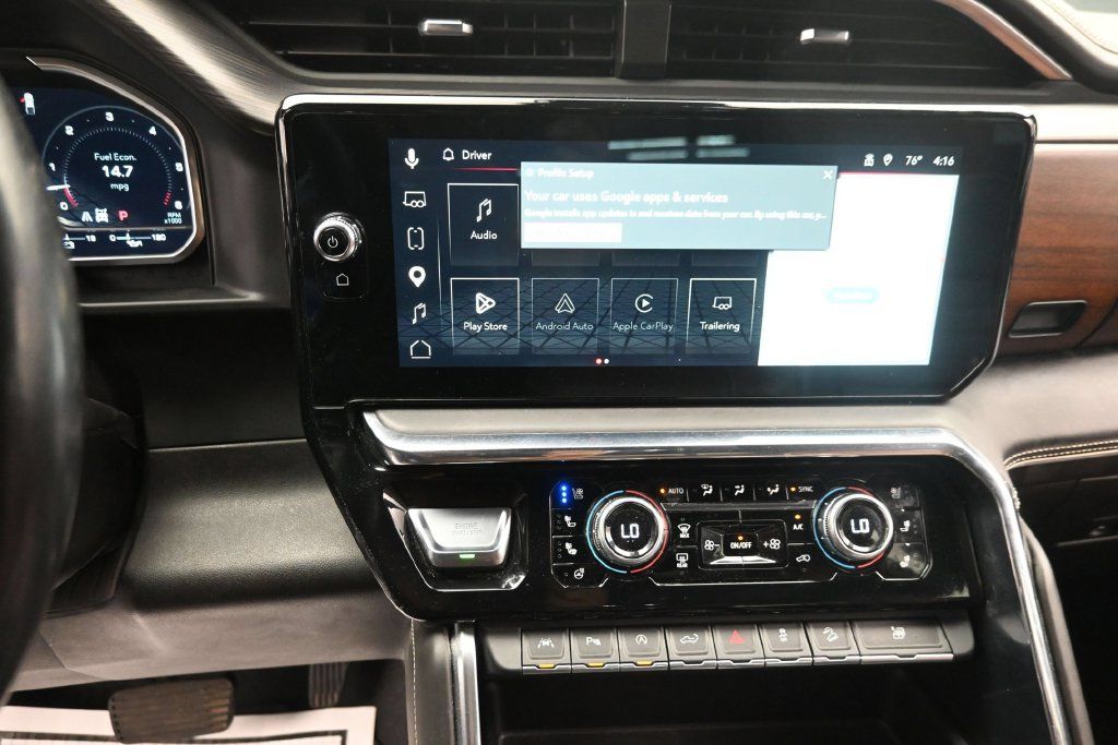 Used 2024 GMC Sierra 1500 Denali Ultimate AWD/4WD image 11