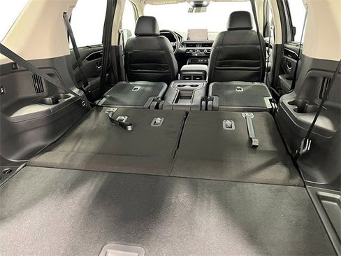 New 2025 Honda Pilot EX-L image 35