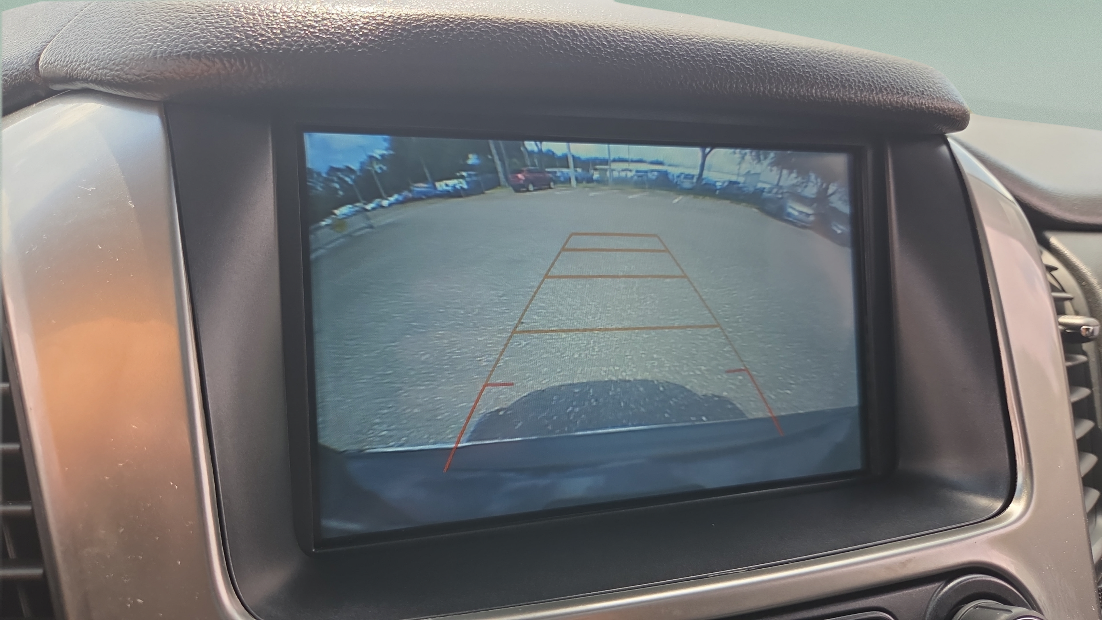 Used 2019 Chevrolet Tahoe Premier AWD/4WD image 32