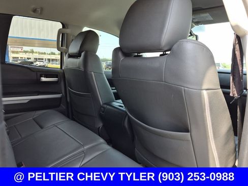 Used 2017 Toyota Tundra SR5 w/ SR5 Upgrade Package RWD image 17