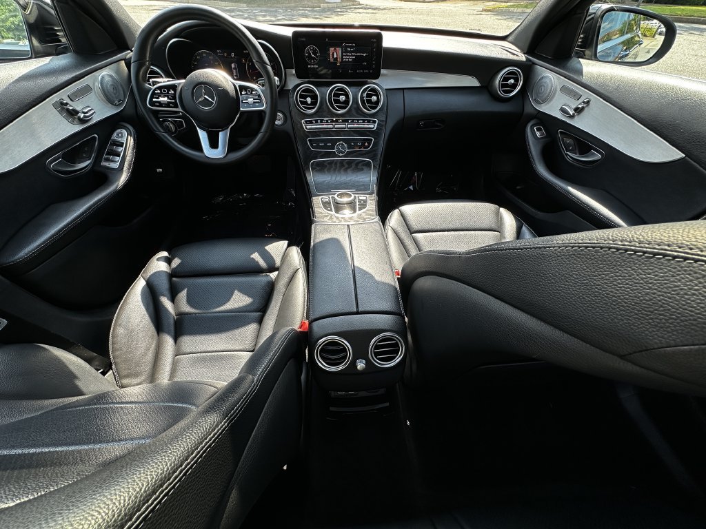 Used 2020 Mercedes-Benz C 300 Sedan image 27