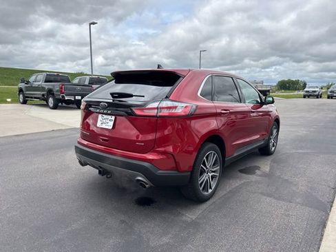 Used 2024 Ford Edge Titanium w/ Equipment Group 301A AWD/4WD image 5
