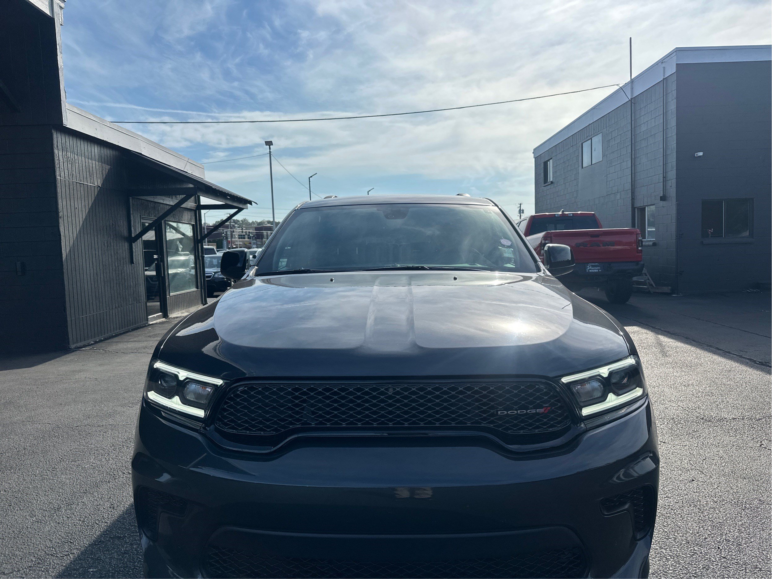 Used 2024 Dodge Durango SXT w/ SXT Blacktop Group AWD/4WD image 24