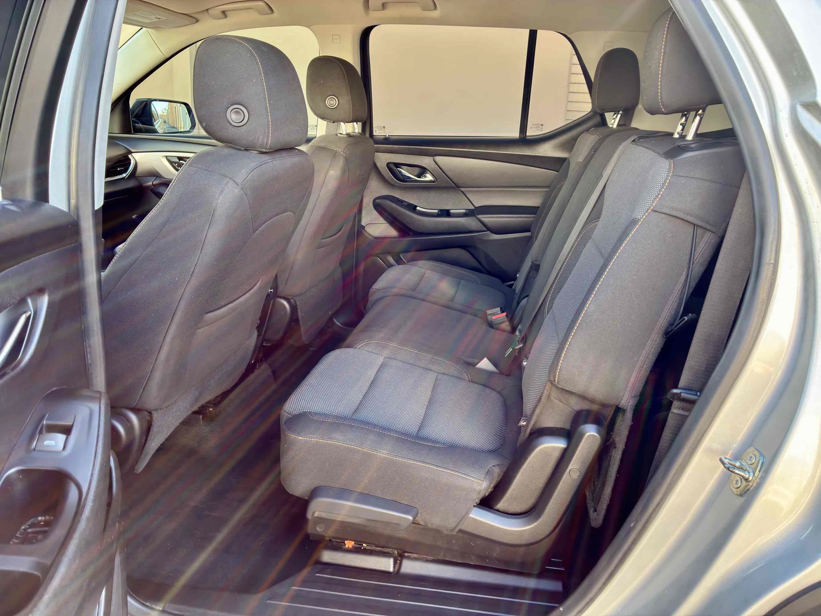 Used 2019 Chevrolet Traverse LS FWD image 48