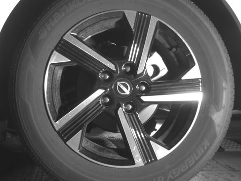 Used 2025 Nissan Sentra SV FWD image 14