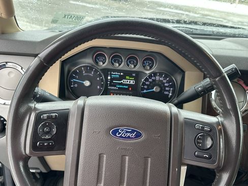 Used 2016 Ford F250 Lariat w/ Chrome Package image 20