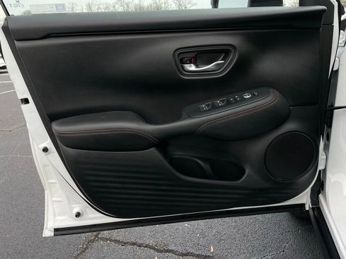 Certified 2026 Honda HR-V Sport image 23