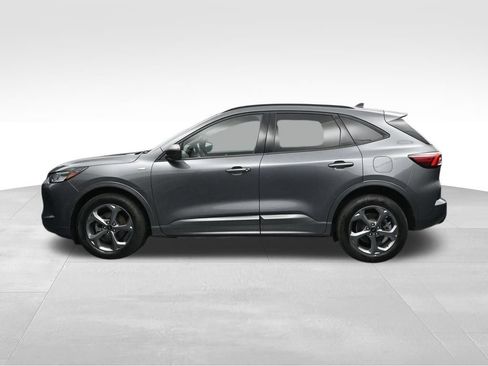 Used 2023 Ford Escape ST-Line AWD/4WD image 2