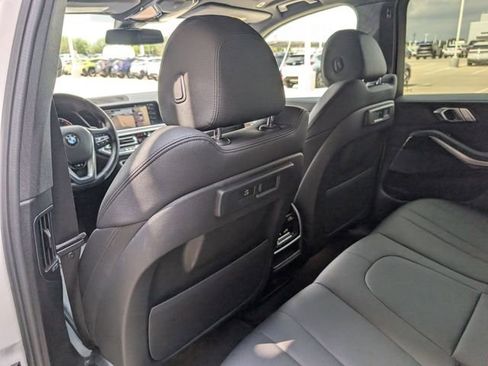 Used 2021 BMW X5 xDrive40i w/ Convenience Package AWD/4WD image 26