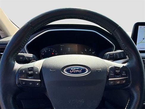Used 2020 Ford Escape SEL image 13