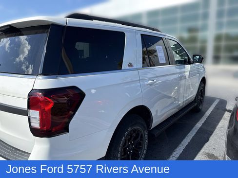 Used 2023 Ford Expedition Timberline AWD/4WD image 3