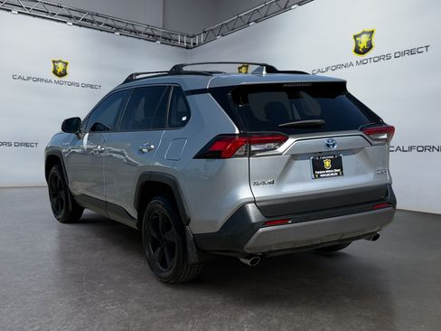 Used 2019 Toyota RAV4 Limited w/ Carpet Mat Package AWD/4WD image 3