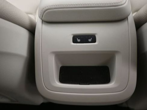 Used 2023 Volvo XC60 B5 Plus w/ Climate Package image 29