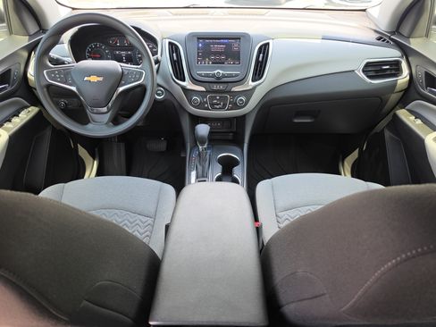 Certified 2024 Chevrolet Equinox LS FWD image 17