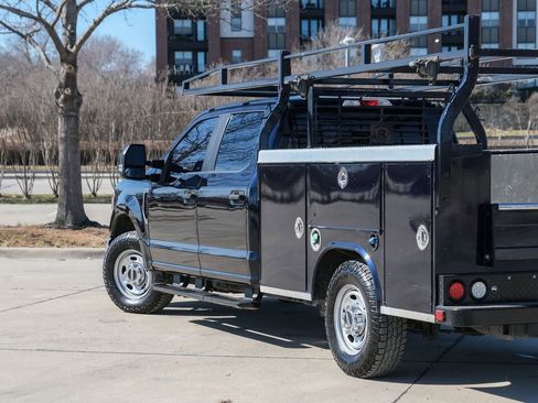 Used 2022 Ford F250 XL w/ Power Equipment Group image 22