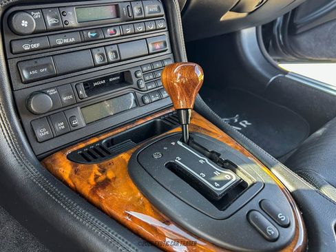 Used 1998 Jaguar XK8 Coupe image 54