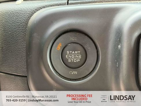 Used 2023 Jeep Wrangler Unlimited Sahara w/ Cold Weather Group AWD/4WD image 14
