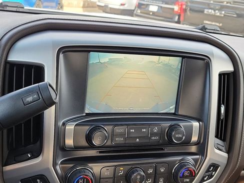 Used 2018 GMC Sierra 1500 SLT w/ Texas SLT Premium Package image 16