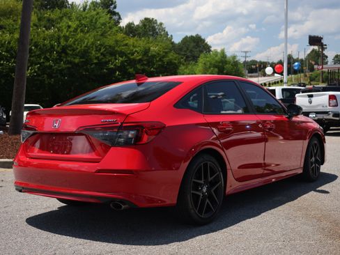 Used 2023 Honda Civic Sport image 5