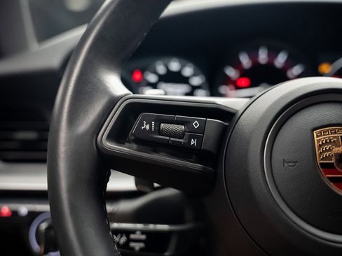 Used 2024 Porsche 911 Carrera image 42