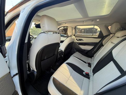 Used 2020 Land Rover Range Rover Velar S AWD/4WD image 17