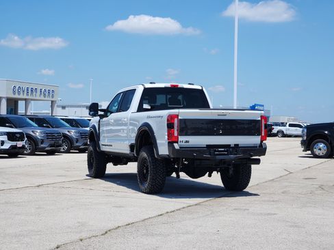 New 2026 Ford F250 Lariat w/ Black Appearance Package AWD/4WD image 5