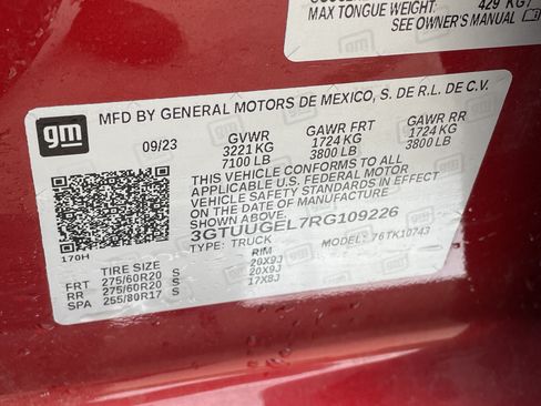 Used 2024 GMC Sierra 1500 Denali w/ Technology Package AWD/4WD image 33