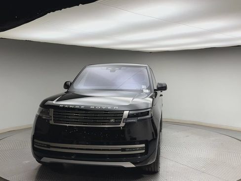 Used 2023 Land Rover Range Rover SE AWD/4WD image 7