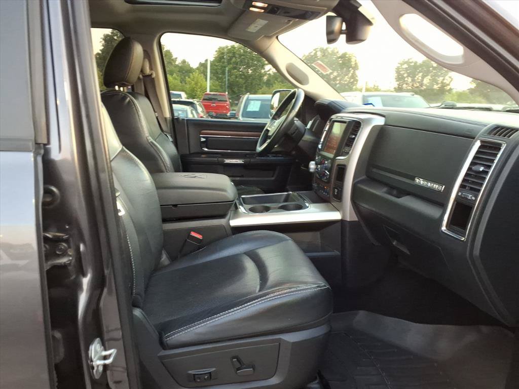 Used 2015 RAM 1500 Laramie w/ Convenience Group AWD/4WD image 17