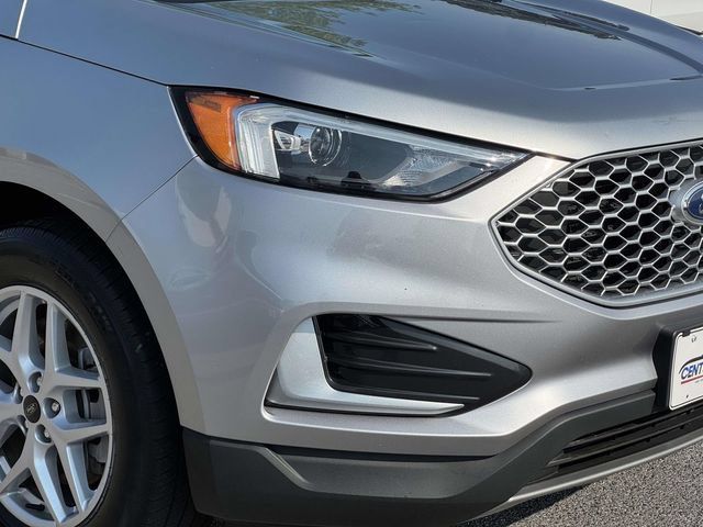 Used 2023 Ford Edge SEL AWD/4WD image 7