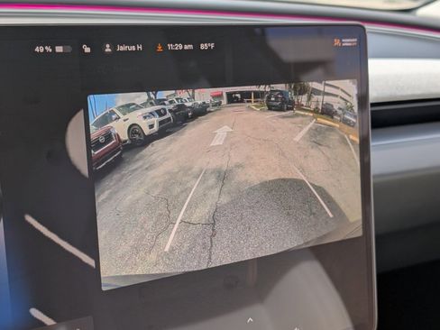 Used 2025 Tesla Model 3 image 24