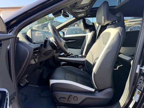 Used 2023 Kia EV6 GT-Line RWD image 11
