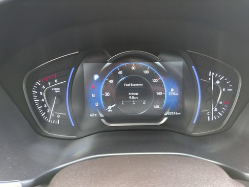 Used 2020 Hyundai Santa Fe Limited w/ Cargo Package AWD/4WD image 32