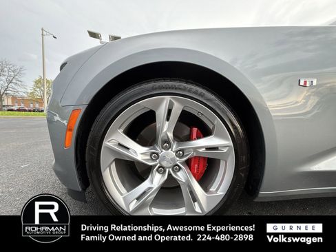 Used 2023 Chevrolet Camaro SS RWD image 11