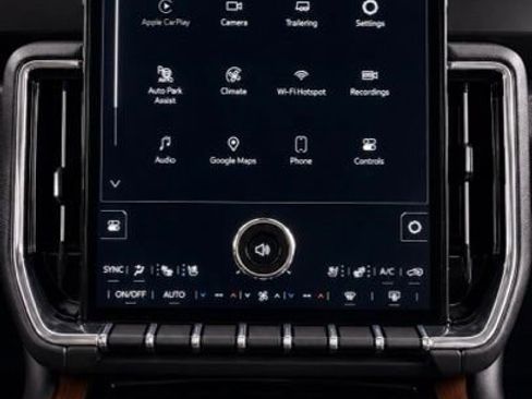 Used 2026 GMC Yukon Denali w/ Sun & Power Step Package AWD/4WD image 28