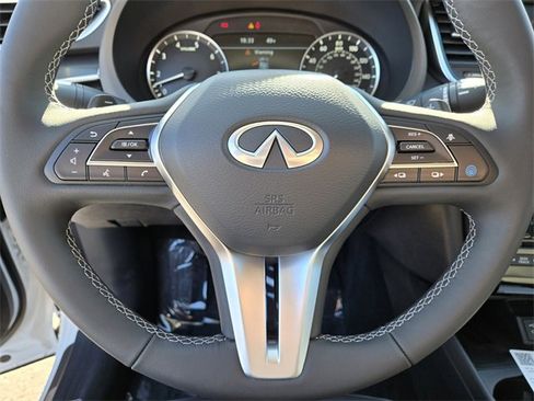 New 2025 INFINITI QX50 Pure image 25