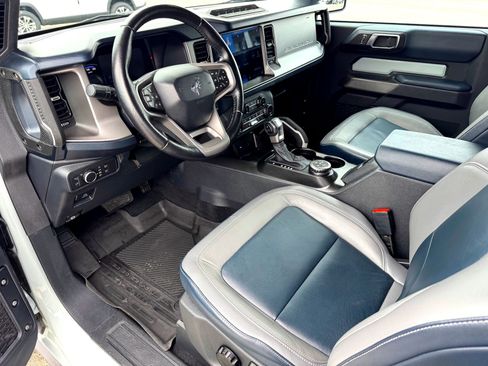 Used 2021 Ford Bronco First Edition image 16