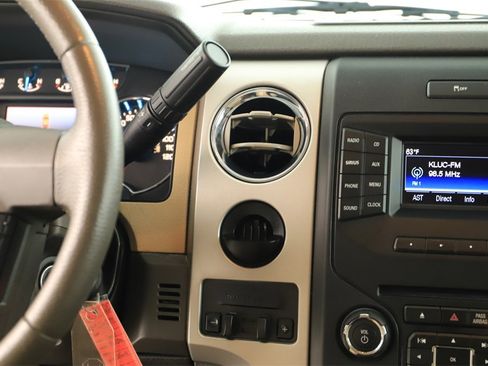 Used 2014 Ford F150 XLT w/ Equipment Group 302A Luxury image 21