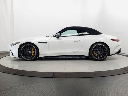 Used 2022 Mercedes-Benz SL 63 AMG 4MATIC image 4
